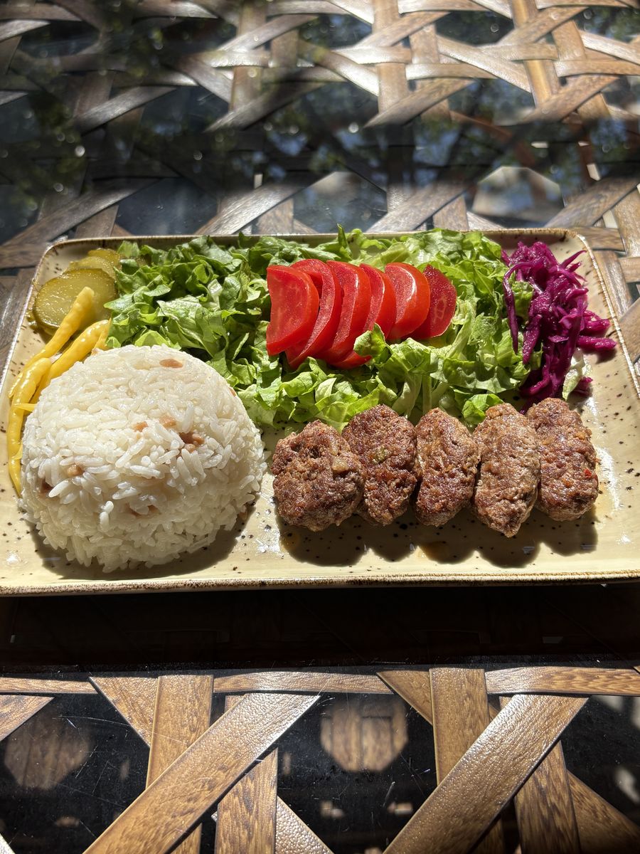 Porsiyon Köfte